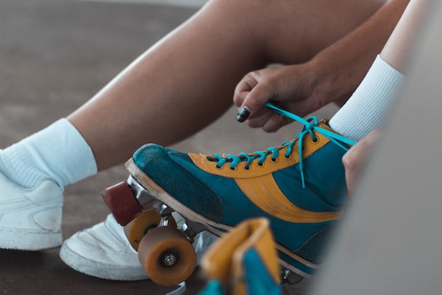 where can i learn to roller skate